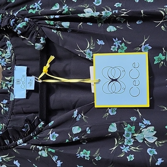 EUC- CeCe V-Neck Raglan Sleeve Tiered Floral Dress - Picture 7 of 9